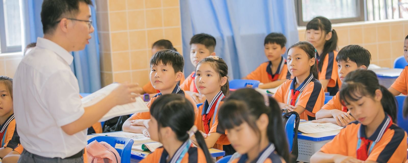 ยินดีต้อนรับสู่โรงเรียนสาธิตวิทยา